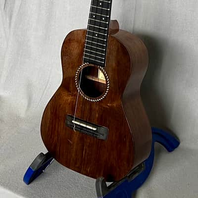 Pono Deluxe tenor 2010-2015 - Gloss image 1