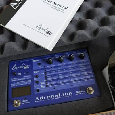 Roger Linn Adrenalinn mk 1 Guitar Effects Processor - Blue image 19