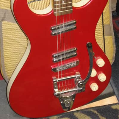 Danelectro  Hodad First Gen Reissue Commie Red Korea W/Tremolo image 1