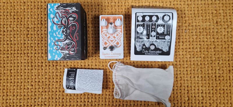 EarthQuaker Devices Spatial Delivery Sample & Hold Envelope Filter V2 - White Sparkle / Orange Print image 1