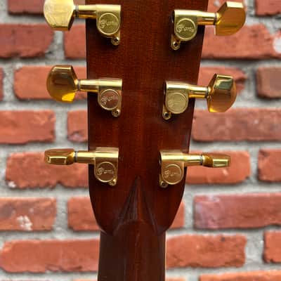 Martin D45V 1985 Brazilian Rosewood Signed by C.F Martin the 3rd & 4th image 10