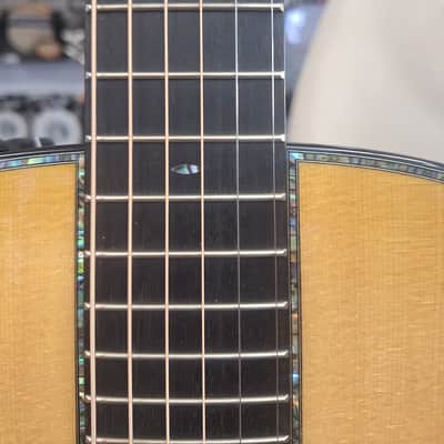 Taylor Custom Catch #4 C17e Grand Pacific Lutz Spruce/AA Indian Rosewood Acoustic-Electric Guitar Antique Blonde w/Hard Case 2024 image 7