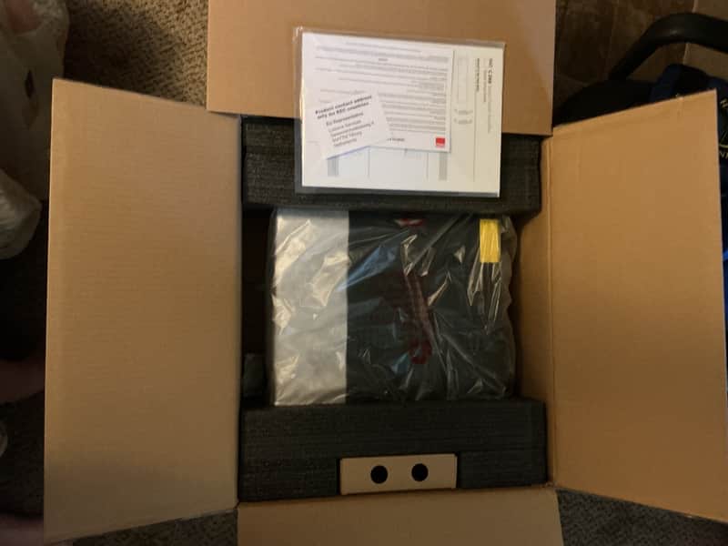 NAD C268 stereo, mono amp open box