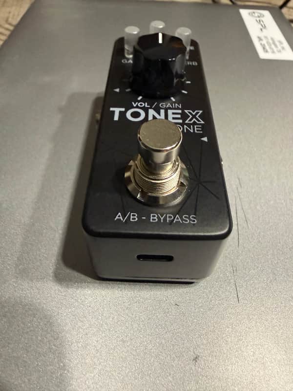 IK Multimedia ToneX One