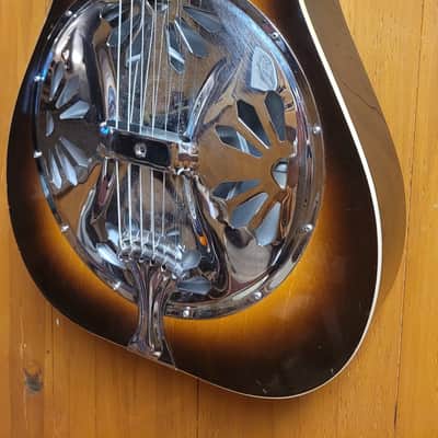 Dobro Model 27 1976 image 3
