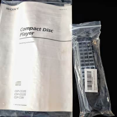 Sony cdp ce235 | W/ Manual and remote image 4