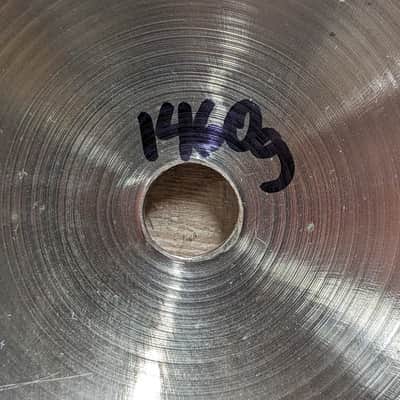Zildjian  14" Canadian Hollow Logo New Beat Hi-Hat Cymbals (Pair) 1970s image 19
