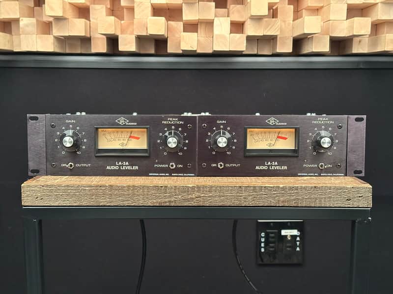 Universal Audio LA-3A Opto Compressor Sequential Stereo Pair. All Original. Urei LA 3A LA3A image 1
