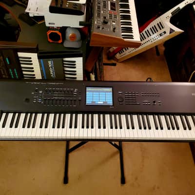 MUST SEE!!! KORG KRONOS X 88 FULLY SERVICED AND IN AMAZING CONDITION! image 5