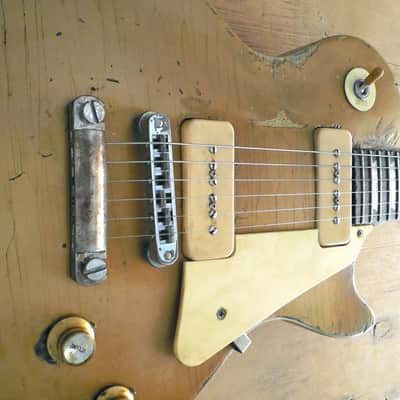 Gibson Les paul gold top  tribute (pro heavy relic ) image 5