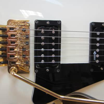 Burny Les Paul Custom RLC-85S Ivory w/ Sustainer Floyd Rose Axcess