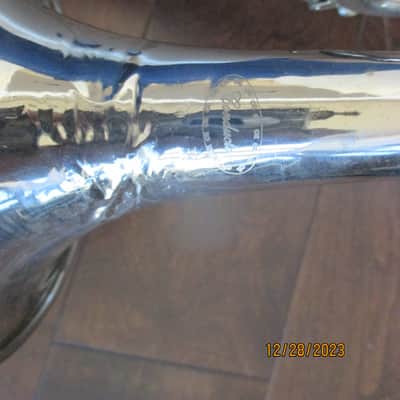 Conductor brand trumpet with case and mouthpiece.  Silver image 6