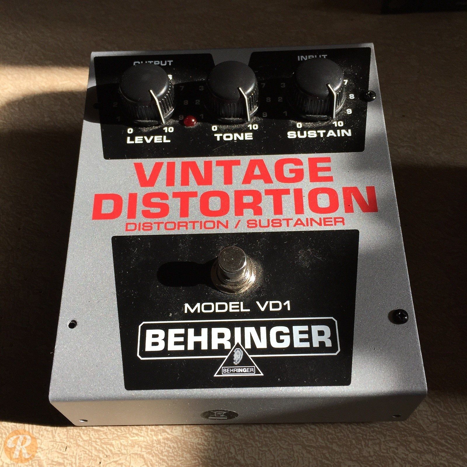 Behringer VD1 Vintage Distortion | Reverb UK