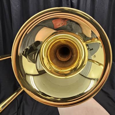 Bach 42BOF Stradivarius Professional Bb Tenor Trombone 2026 - Lacquered Brass w/ Nickel with Case image 10
