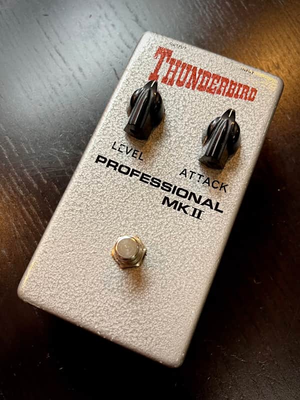 Thunderbird Professional MKII 2011 - OC75 Red Dot image 1