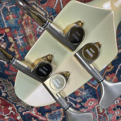 Yamaha Motion Bass MBIII Super Edition Short Scale Bass w/HSC 1980's - Pearl White image 21