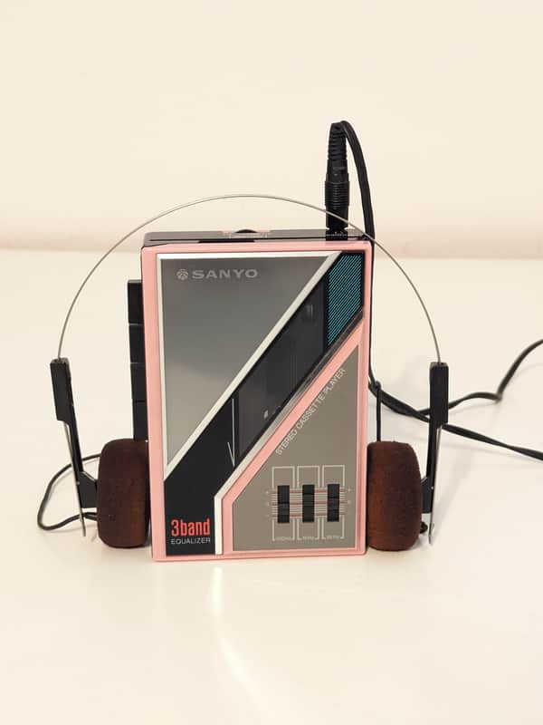 Sanyo M GP24 Pink Vintage Walkman 80s + Original Headphones (Serviced & 100% Working) image 1