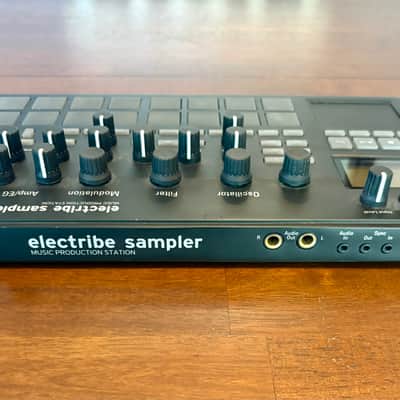 Korg Electribe 2 Sampler Music Production Station/Sampler 2010s - Black image 2