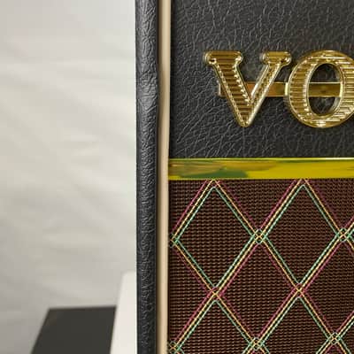 Vox AC4HWR1 Handwired Electric Guitar Tube Combo Amplifier, 4W, Black image 3