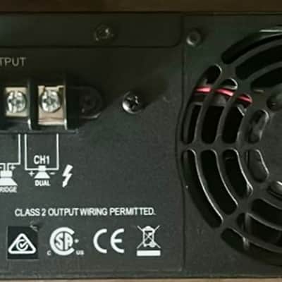 Crown DSi 4000 Digital Screen Series 2-Channel Power Amplifier 2010s - Black and Silver NEW image 2