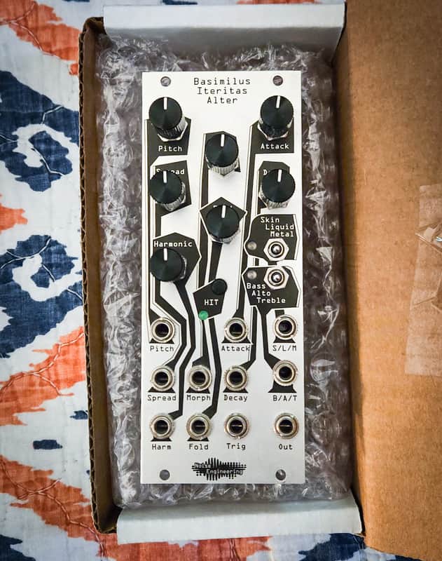 Noise Engineering Basimilus Iteritas Alter 2017 - Silver (USED) image 1