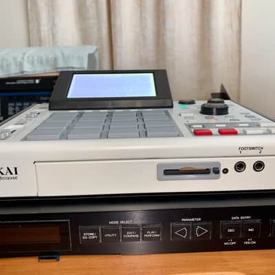 Akai MPC 1000 with new boards and switch’s image 8
