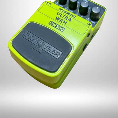 Behringer UW300 Ultra Wah 2010s - Green image 3
