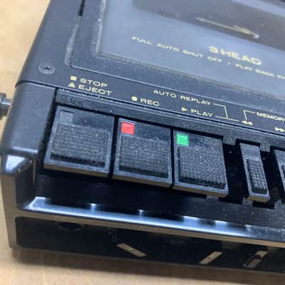 MARANTZ PMD221 PORTABLE MONO CASSETTE RECORDER- MAKE OFFER! image 3