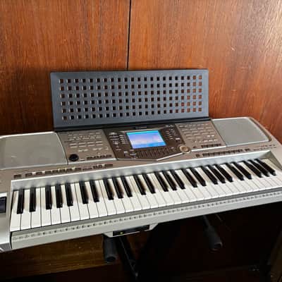 Yamaha PSR-2100 61-key PORTATONE Electric Keyboard w/ bag | Reverb