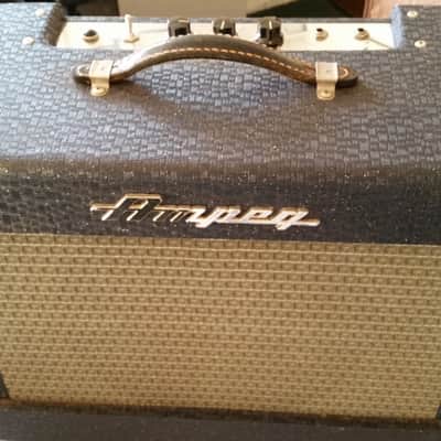 AMPEG Jet 60's Black image 1