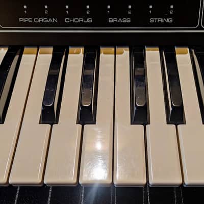 KORG PE-2000 polyphonic ensemble - rare vintage analog poly syntheizer image 2