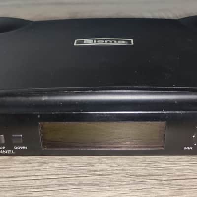 Biema UHF58II/SM1 Wireless Microphone System image 7