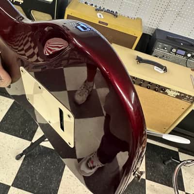 Fender MIM Standard Stratocaster with Maple Fretboard 2001 Midnight Wine image 12