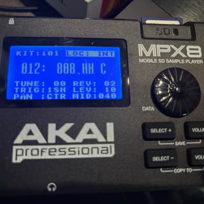 Akai Professional MPX8 Mobile SD Sample Player 2014 Black image 4