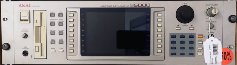 Akai S5000 Sampler image 1