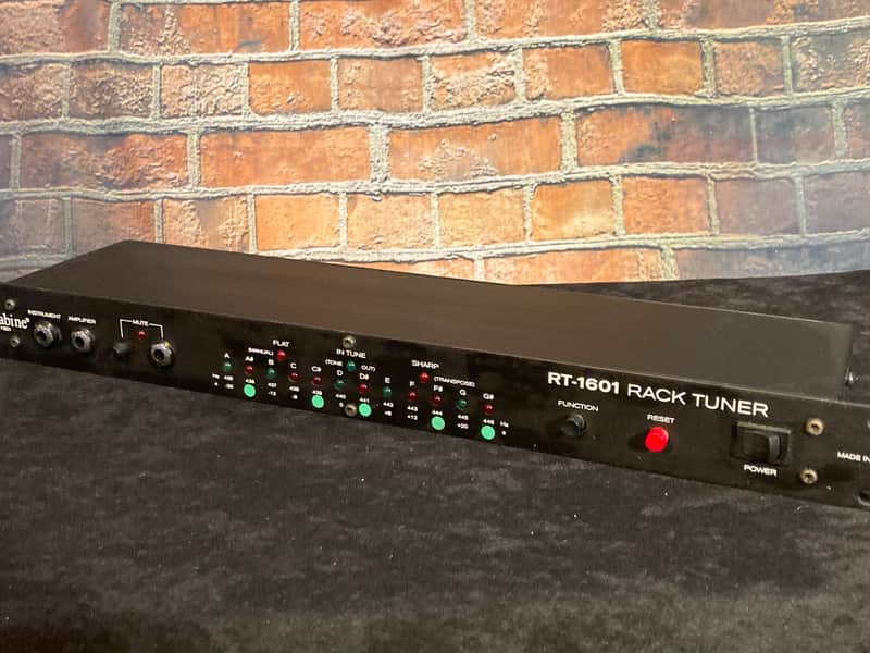 Sabine RT-1601 - Rack Tuner image 1