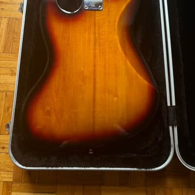 Squier Vintage Modified Jazz Bass Fretless 2007 - 2018 - 3-Color Sunburst image 6