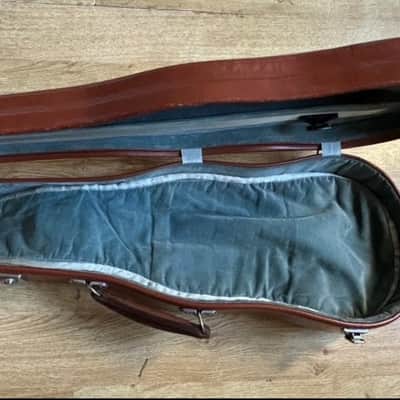 Genuine Leather violin case 4/4  1960-80’s  - Genuine leather image 2