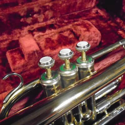 1950's King Super 20 Cornet - W/Case & Mouthpiece - Beautiful! image 7