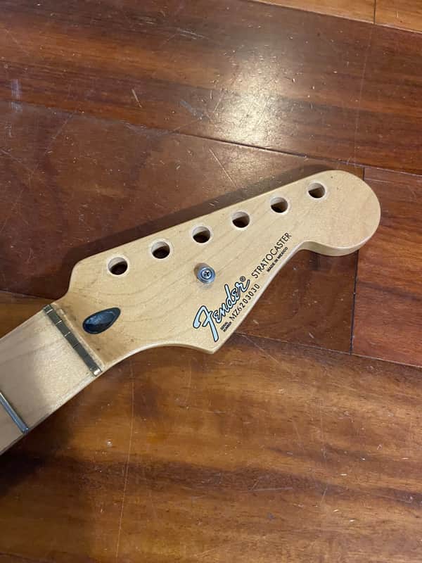 2006 Fender Strat Neck Maple Standard Stratocaster 9.5" Brass Nut image 1