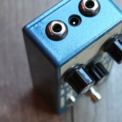 EarthQuaker Devices Aqueduct Vibrato image 6