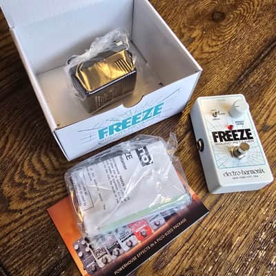 Electro-Harmonix Freeze Nano Sound Retainer Sustain Pedal 2010 - Present - Blue / Gray image 1