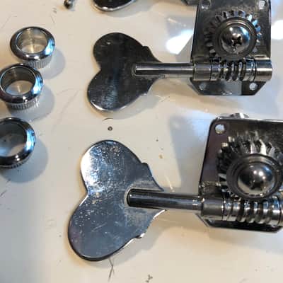 Ibanez Vintage “Heart” bass tuning pegs 80’s image 2