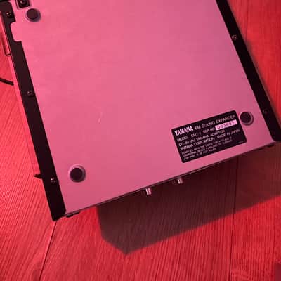 Yamaha EMT-1 FM Sound Expander 80s - Black image 3