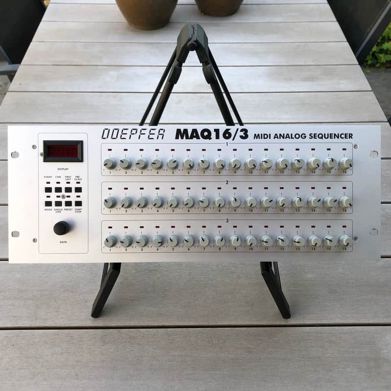 Doepfer MAQ 16/3 Midi Analog Sequencer - o.s. 3.7 image 1