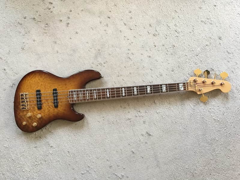 Fender American Deluxe Jazz Bass QMT V image 1