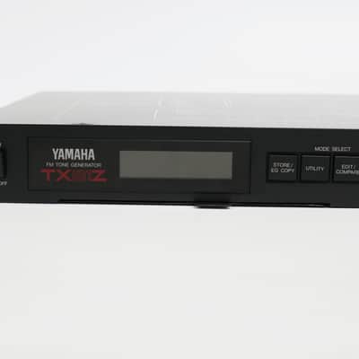 YAMAHA TX81Z image 3