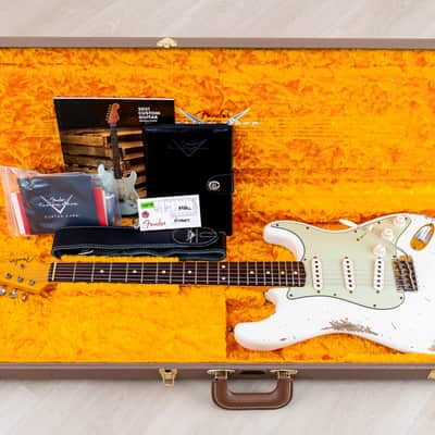 Fender Custom Shop 1961 Stratocaster Heavy Relic Aged Olympic White image 18
