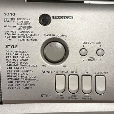 Early 2000s Yamaha PSR E303 61 Key image 2