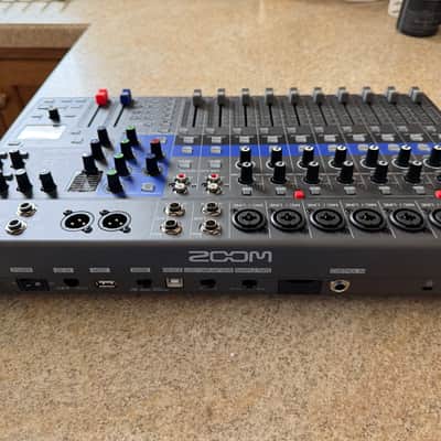 Zoom LiveTrak L-12 Digital Mixer / Recorder 2010s - Grey / Blue image 3